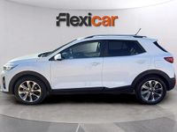 Usado Kia Stonic 110 CV (80 kW) 2018 Blanco SUV