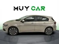 Usado Fiat Tipo Business 95 CV (69 kW) 2019 Beige Familiar