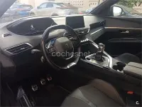 Usado Peugeot 5008 GT-line 130 CV (95 kW) 2020 Verde SUV