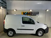 Usado Renault Kangoo 75 CV (55 kW) 2017 Blanco Monovolumen