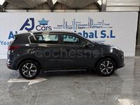 Usado Kia Sportage 136 CV (100 kW) 2021 Gris / plata SUV
