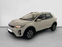 Usado Kia Stonic 101 CV (74 kW) 2025 Gris SUV