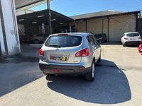 Usado Nissan Qashqai Acenta 106 CV (77 kW) 2009 Gris / plata SUV