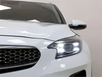 Usado Kia XCeed 140 HP (102 kW) 2019 Branco SUV