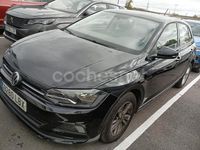 Usado VW Polo Advance 95 CV (69 kW) 2020 Negro Berlina