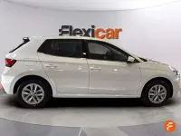 Usado Skoda Fabia Active 75 CV (55 kW) 2023 Blanco Utilitario