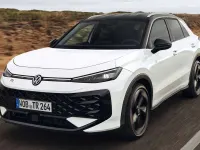 Usado VW T-Roc Sportline 150 CV (110 kW) 2018 Gris SUV