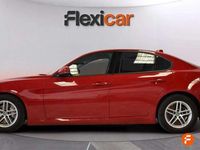 Usado Alfa Romeo Giulia 136 CV (100 kW) 2017 Rojo Berlina