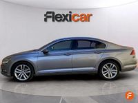 Usado VW Passat Advance 150 CV (110 kW) 2018 Gris Berlina