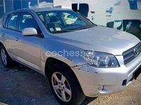 Usado Toyota RAV4 Executive 136 CV (100 kW) 2006 Gris / plata SUV