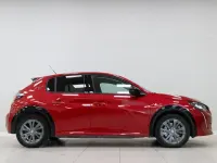Usado Peugeot e-208 Allure 100 kW (136 CV) 2022 Rojo Utilitario
