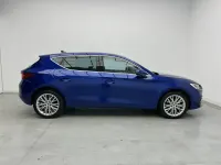 Usado Seat Leon XCELLENCE 150 CV (110 kW) 2021 Azul Berlina