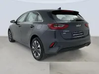 Usado Kia Ceed 140 CV (102 kW) 2025 Gris Utilitario
