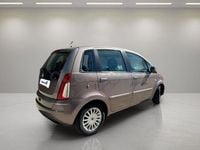 Usado Lancia Musa 100 CV (73 kW) 2009 Gris / plata Monovolumen