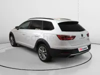 Usado Seat Leon 4Drive 150 CV (110 kW) 2018 Blanco Familiar
