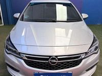 Usado Opel Astra Dynamic 136 CV (100 kW) 2019 Plateado Berlina
