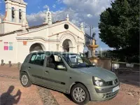 Usado Renault Clio 75 CV (55 kW) 2001 Verde Berlina