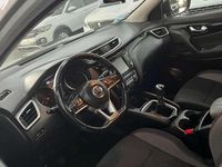 Usado Nissan Qashqai Acenta 116 CV (85 kW) 2020 Gris SUV