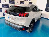 Usado Peugeot 3008 Allure 130 CV (95 kW) 2019 Blanco SUV