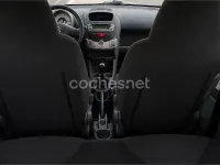 Usado Citroën C1 54 CV (39 kW) 2007 Gris / plata Utilitario