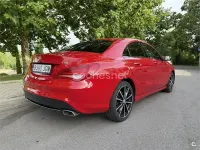 Usado Mercedes CLA200 136 CV (100 kW) 2015 Rojo Coupe