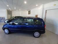Usado Opel Zafira Elegance 125 CV (91 kW) 2004 Azul Monovolumen