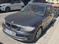 Usado BMW 116 122 CV (89 kW) 2007 Negro Utilitario