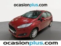 Usado Ford Fiesta Trend 82 CV (60 kW) 2016 Rojo Utilitario
