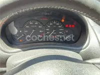 Usado Peugeot 206 75 CV (55 kW) 1999 Gris / plata Utilitario