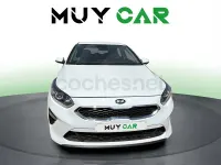 Usado Kia Ceed 115 CV (84 kW) 2019 Blanco Utilitario
