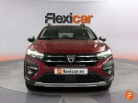 Usado Dacia Sandero Acces 75 CV (55 kW) 2021 Rojo Utilitario