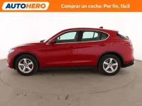 Usado Alfa Romeo Stelvio Super 179 CV (131 kW) 2017 Rojo SUV