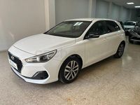 Usado Hyundai i30 GO! 120 CV (88 kW) 2019 Blanco Berlina