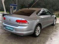 Usado VW Passat Advance 120 CV (88 kW) 2018 Gris Berlina