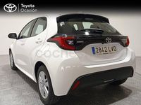 Usado Toyota Yaris 125 CV (91 kW) 2021 Blanco Utilitario