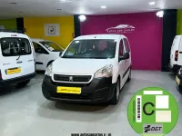 Usado Peugeot Partner Tepee Access 75 CV (55 kW) 2018 Blanco Monovolumen
