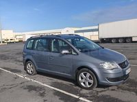 Usado VW Touran 105 CV (77 kW) 2009 Azul Monovolumen