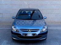 Usado Peugeot 307 90 CV (66 kW) 2004 Gris / plata Berlina