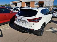 Begagnad Nissan Qashqai N-Connecta 150 HK (110 kW) 2019 Vit SUV