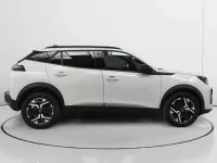 Usado Peugeot 2008 Allure 102 CV (75 kW) 2024 Blanco SUV