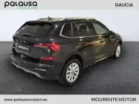Usado Skoda Kamiq Selection 115 CV (84 kW) 2025 Negro SUV