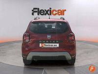 Usado Dacia Duster Comfort 100 CV (73 kW) 2022 Rojo SUV