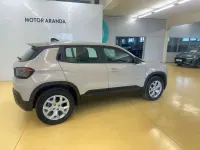 Usado Jeep Avenger Altitude 110 CV (80 kW) 2025 Gris SUV