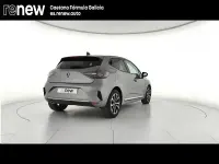Usado Renault Clio V Techno 100 CV (73 kW) 2025 Gris Berlina