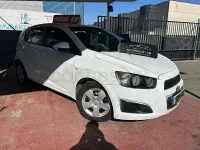 Usado Chevrolet Aveo LT 86 CV (63 kW) 2012 Blanco Berlina