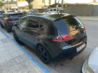 Usado Seat Leon Sport 140 CV (102 kW) 2006 Negro Utilitario