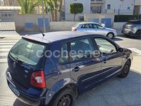 Usado VW Polo Trendline 75 CV (55 kW) 2003 Azul Berlina