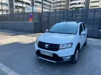 Usado Dacia Sandero Stepway 90 CV (66 kW) 2014 Blanco Berlina