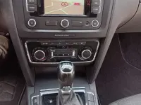 Usado Skoda Superb Ambition 140 CV (102 kW) 2015 Gris Berlina