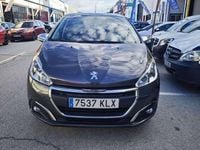 Usado Peugeot 208 Allure 82 CV (60 kW) 2018 Gris Utilitario
